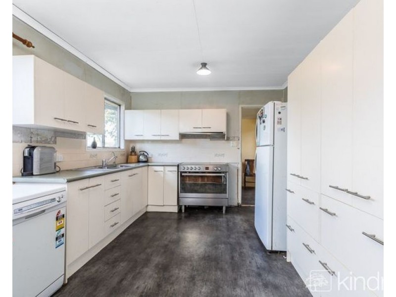 9 Tennyson Street, Strathpine QLD 4500