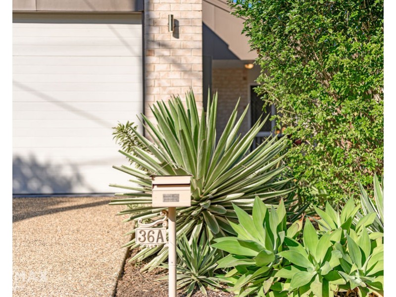 36a Grace Street, Scarborough QLD 4020