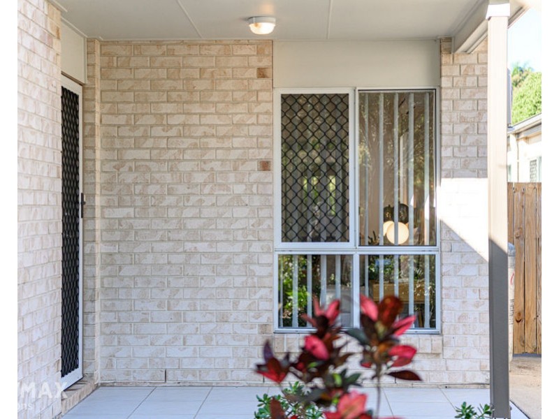 36a Grace Street, Scarborough QLD 4020