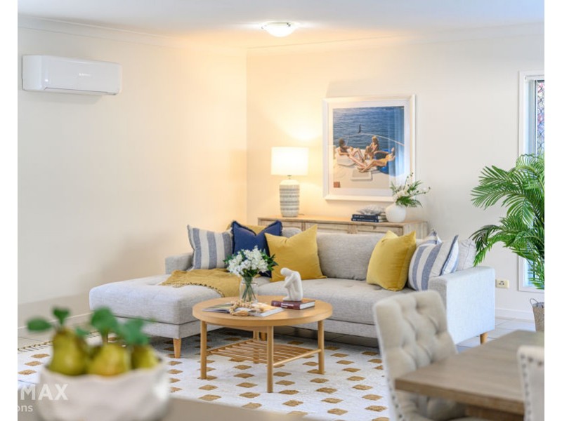 36a Grace Street, Scarborough QLD 4020