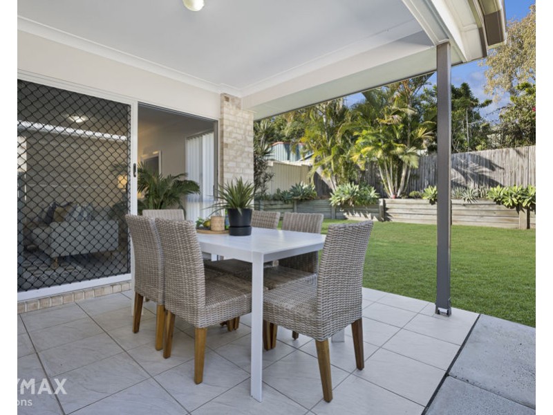 36a Grace Street, Scarborough QLD 4020