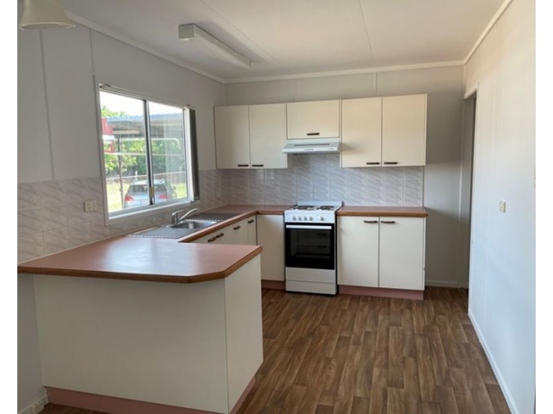 95 School Road, Kallangur QLD 4503