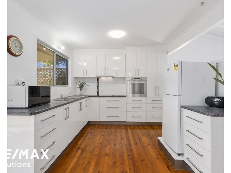 4 Ebon Court, Strathpine QLD 4500