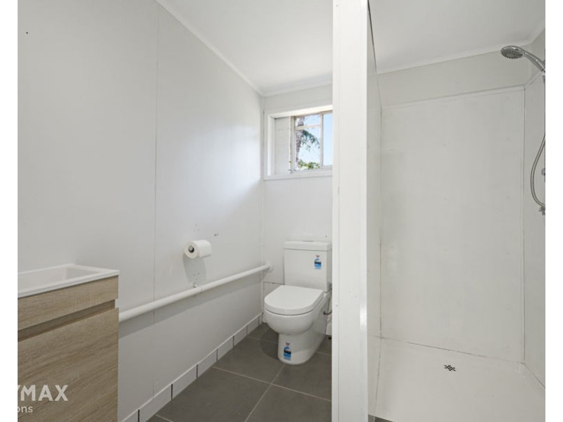25 Seymour St, Deception Bay QLD 4508