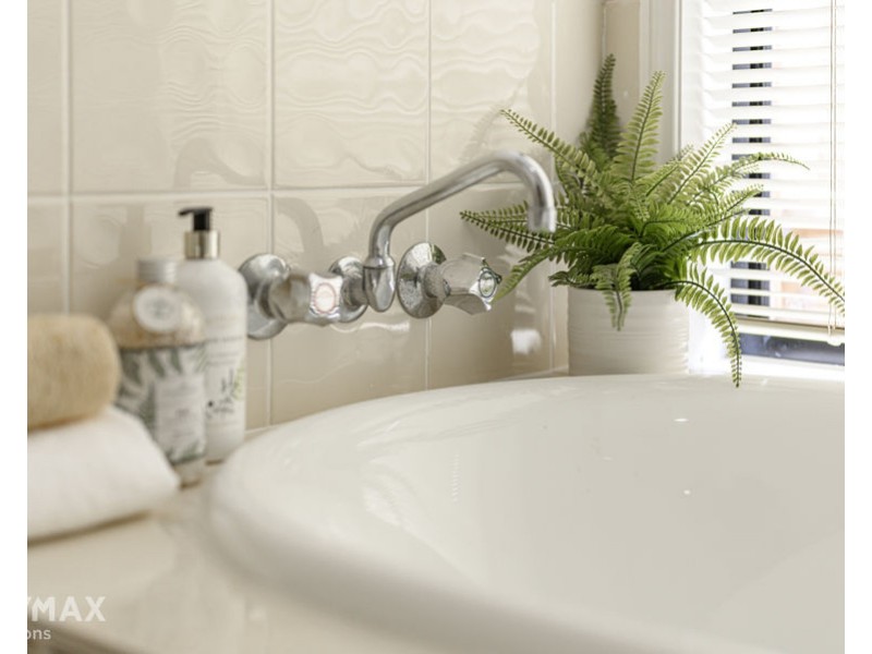 6a Peterson Street, Scarborough QLD 4020