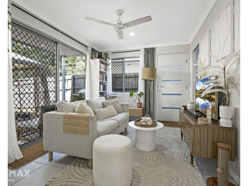 2/87 Jones Street, Rothwell QLD 4022