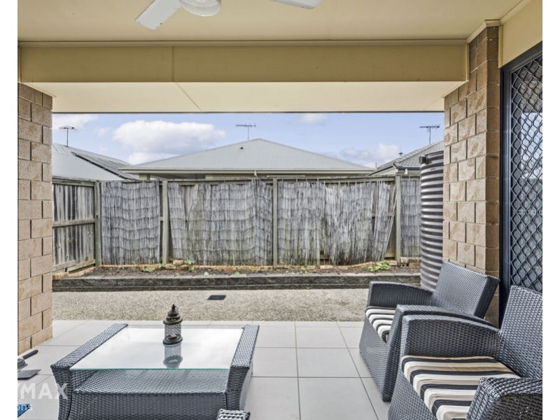 3 Manhattan Cres, North Lakes QLD 4509