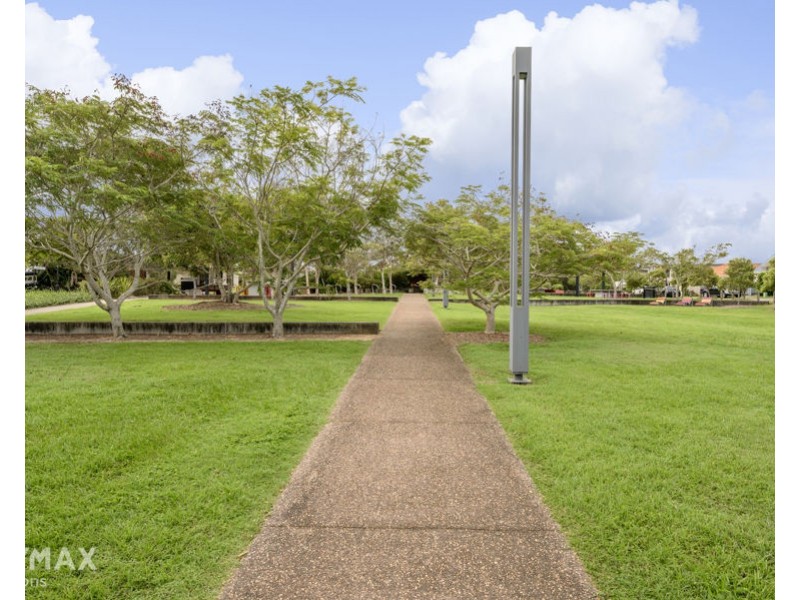 3 Manhattan Cres, North Lakes QLD 4509