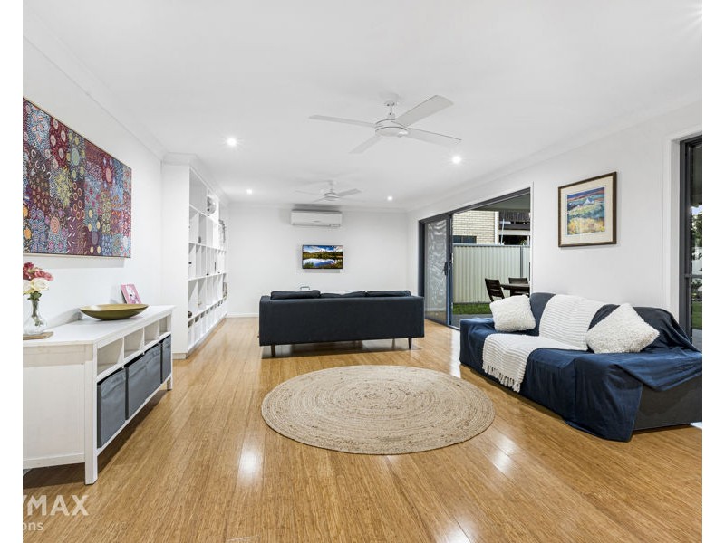 52 Sunnyside Road, Newport QLD 4020