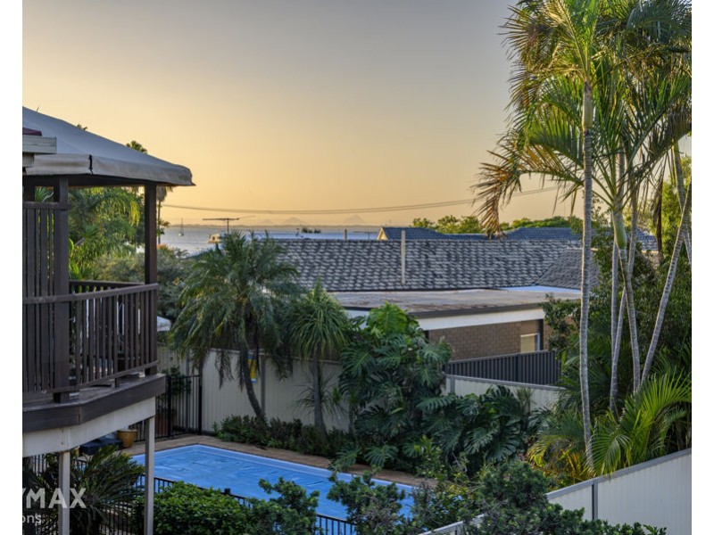 52 Sunnyside Road, Newport QLD 4020