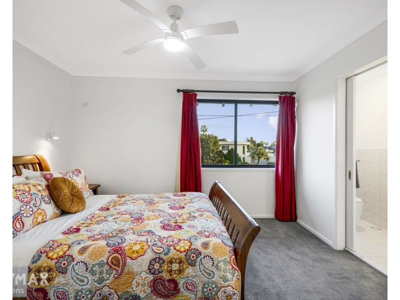 52 Sunnyside Road, Newport QLD 4020