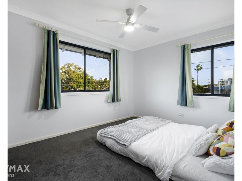 52 Sunnyside Road, Newport QLD 4020