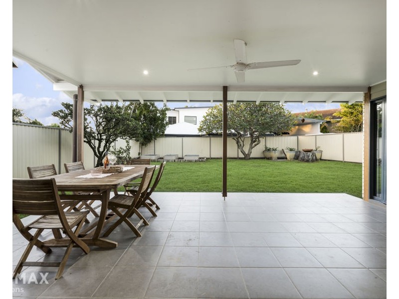 52 Sunnyside Road, Newport QLD 4020