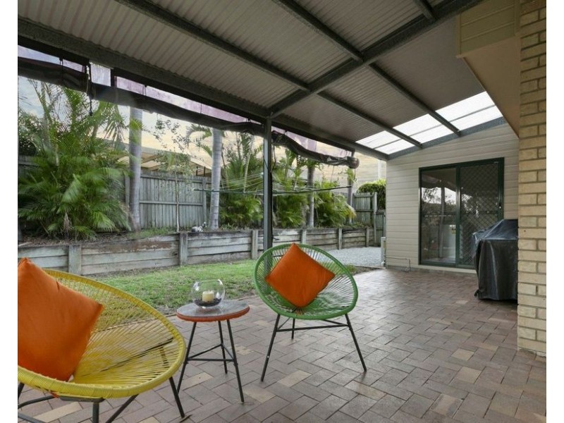 102 Sheaves Road, Kallangur QLD 4503