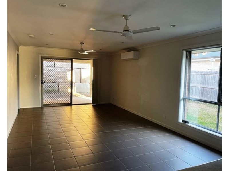 11 Windamere Street, Warner QLD 4500