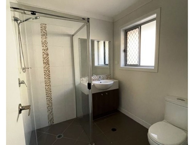 11 Windamere Street, Warner QLD 4500