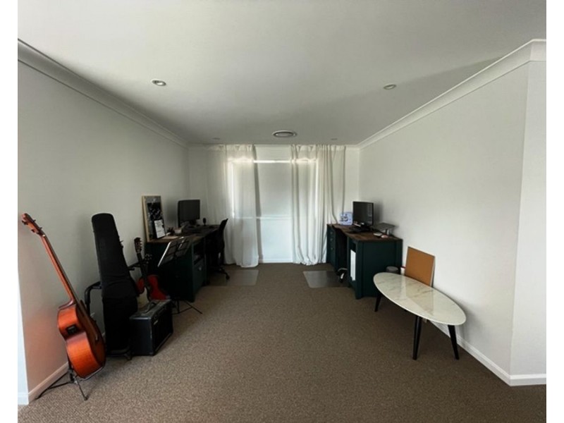 51 Walsham Street, Bray Park QLD 4500