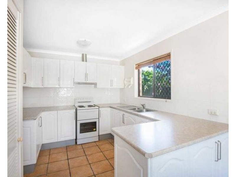 1218 Anzac Ave, Kallangur QLD 4503