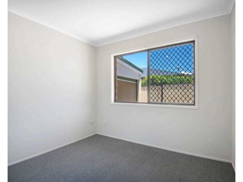 1218 Anzac Ave, Kallangur QLD 4503
