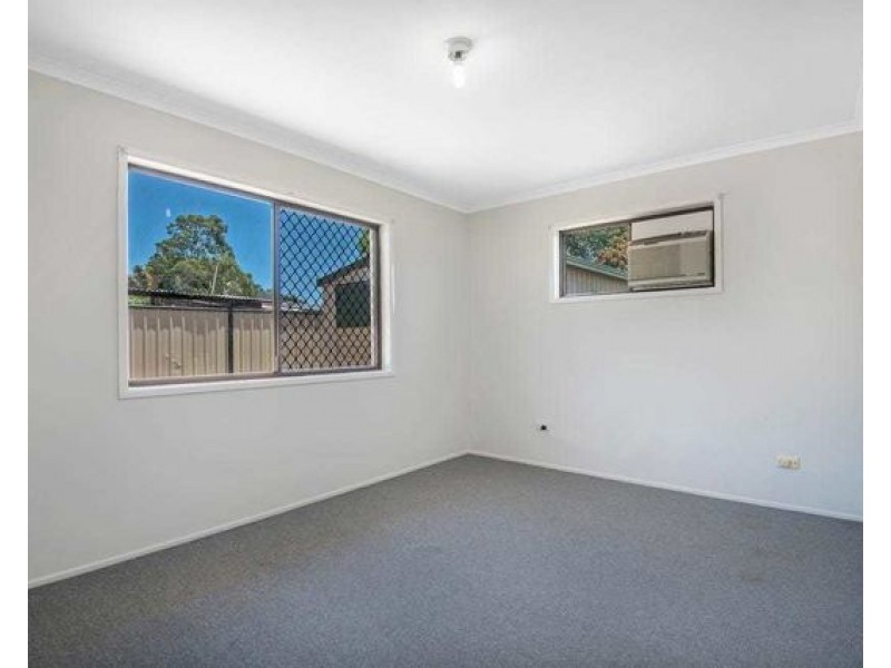 1218 Anzac Ave, Kallangur QLD 4503