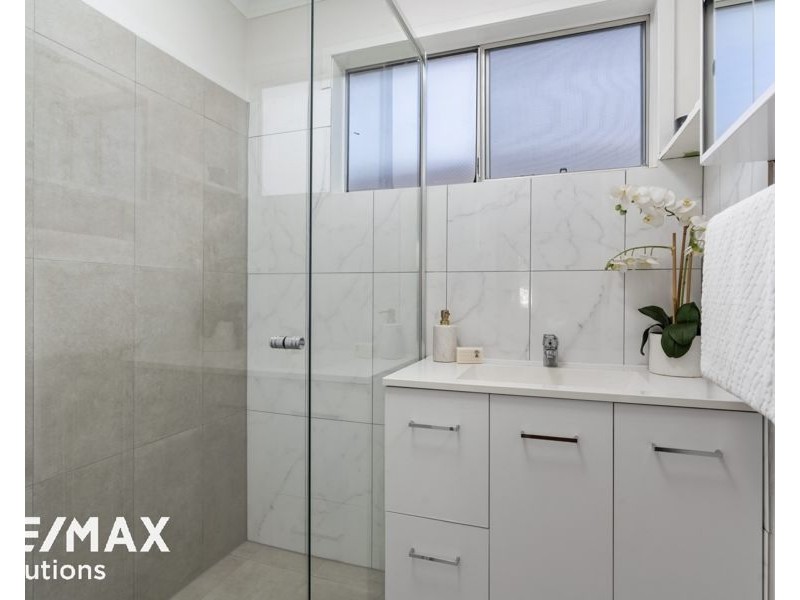 8 King Street, Deception Bay QLD 4508