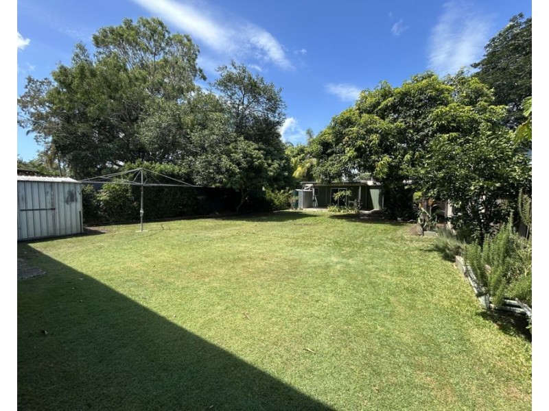 32 Silcock Street, Clontarf QLD 4019