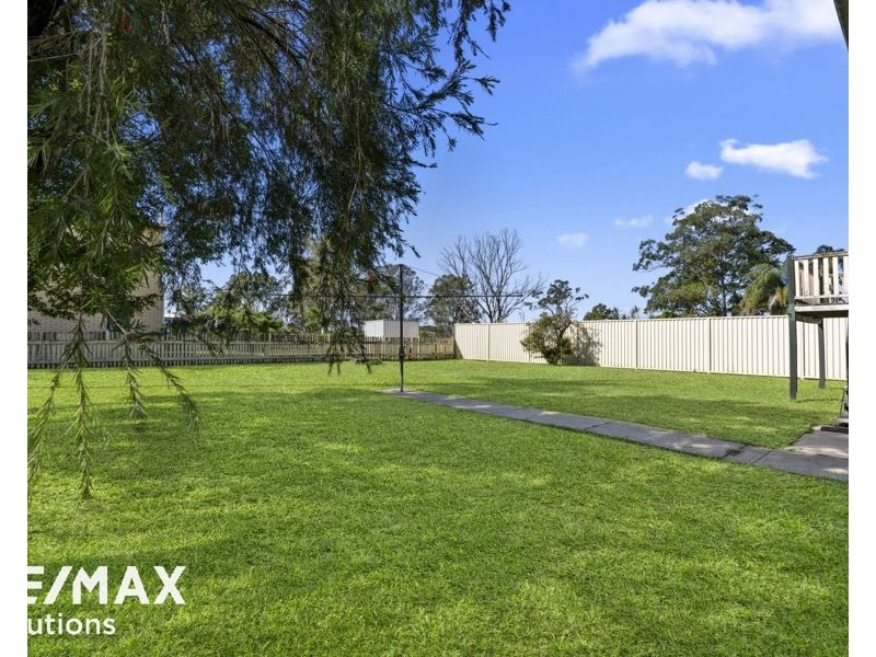 3 Palmer Parade, Strathpine QLD 4500