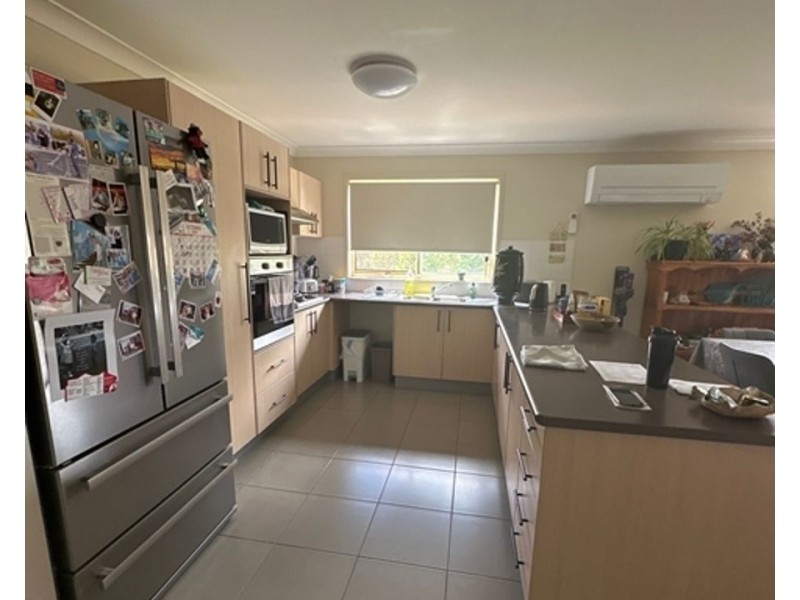 16 Barron Street, Morayfield QLD 4506