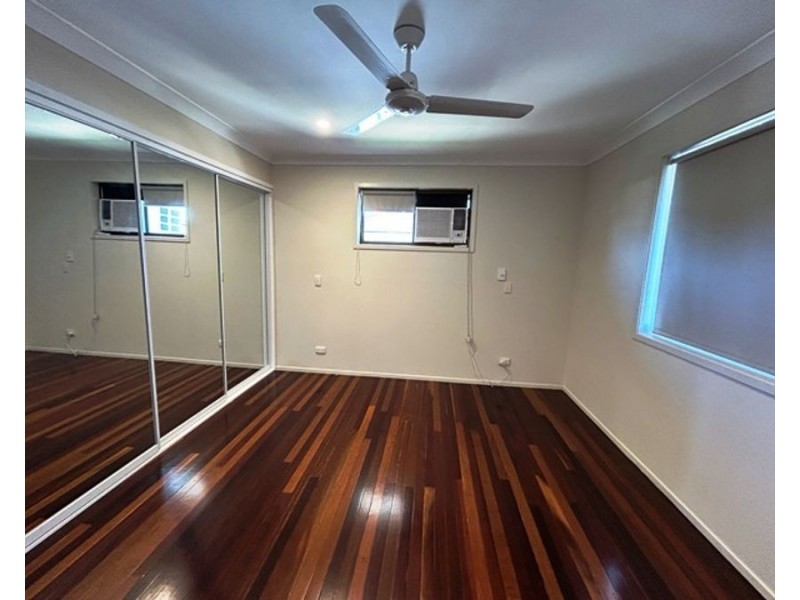 12 Jilloong Street, Strathpine QLD 4500