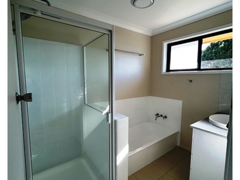 12 Jilloong Street, Strathpine QLD 4500