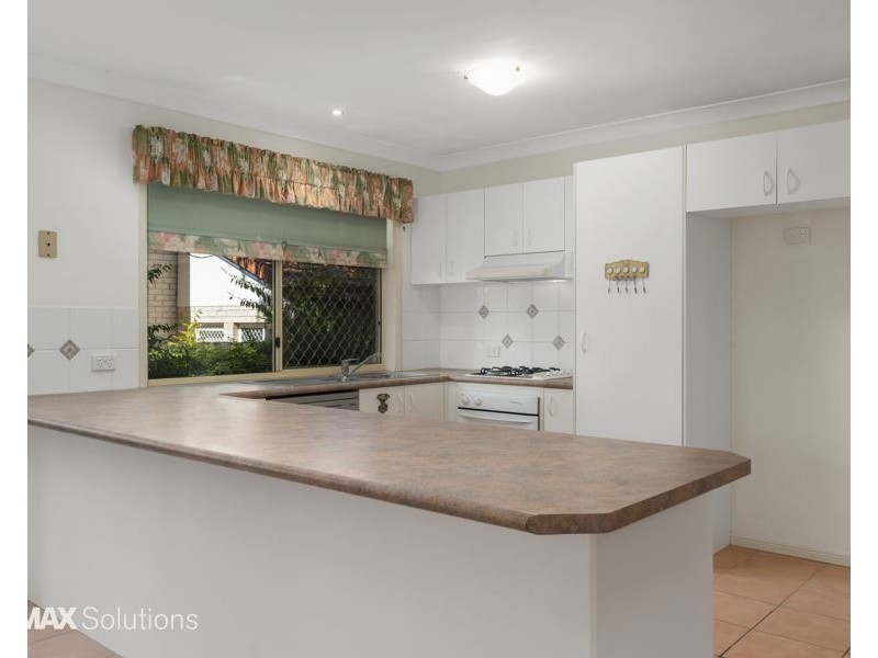 10 Esk Place, Kallangur QLD 4503