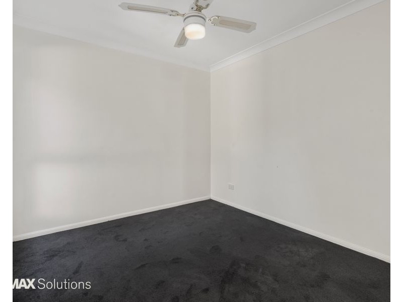 10 Esk Place, Kallangur QLD 4503