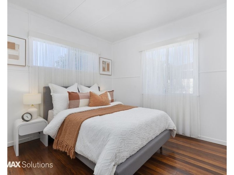 30 Ringrose Street, Stafford Heights QLD 4053