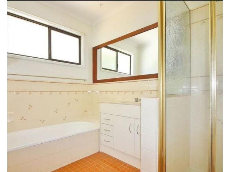 30 Sylvester Drive, Kallangur QLD 4503