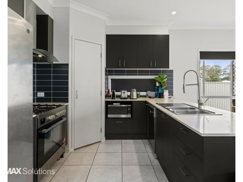 17 Aldritt Place, Bridgeman Downs QLD 4035