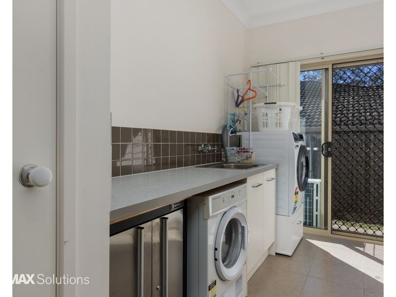 9 Turrbal St, Bellbowrie QLD 4070