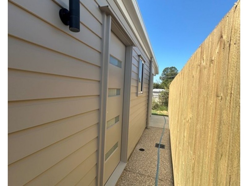 2/44 Perignon Circuit, Beachmere QLD 4510