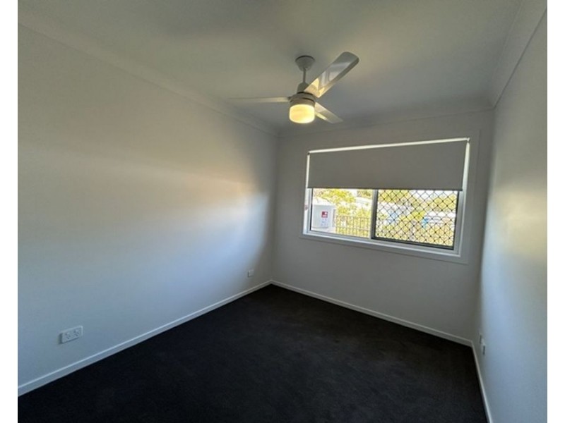 1/44 Perignon Circuit, Beachmere QLD 4510