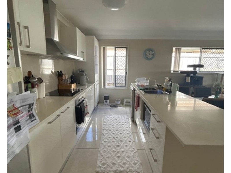 11 Tiffany Way, Pimpama QLD 4209