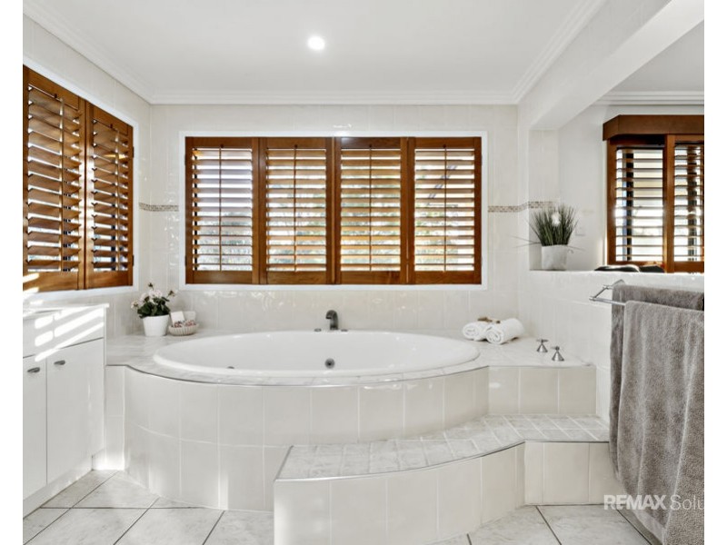 27 Copeland Drive, North Lakes QLD 4509