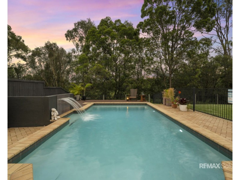 27 Copeland Drive, North Lakes QLD 4509