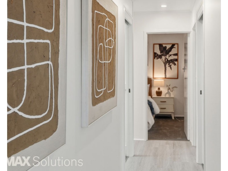 8 Nichols Road, Kippa-ring QLD 4021