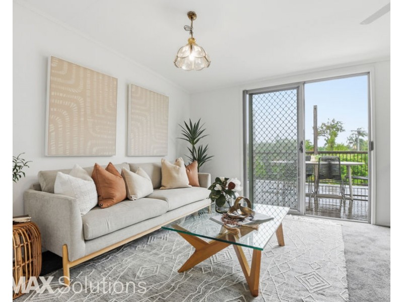 8 Nichols Road, Kippa-ring QLD 4021