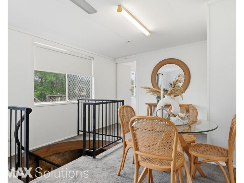 8 Nichols Road, Kippa-ring QLD 4021