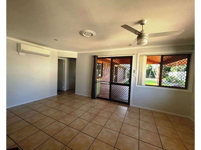 4 Paris Street, Kallangur QLD 4503