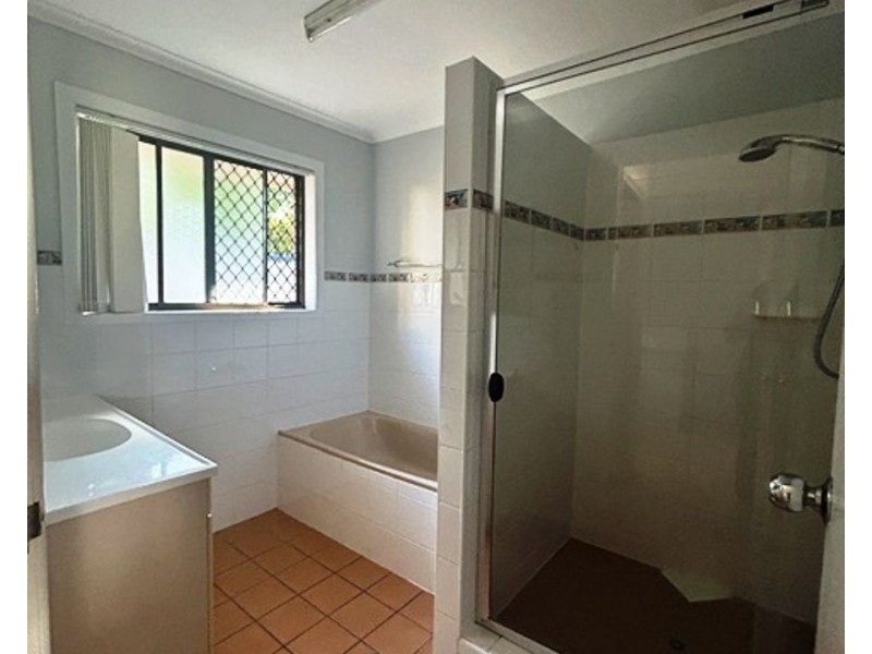 4 Paris Street, Kallangur QLD 4503