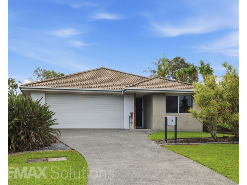 7 Bellthorpe Circuit, Kallangur QLD 4503