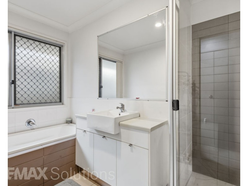7 Bellthorpe Circuit, Kallangur QLD 4503
