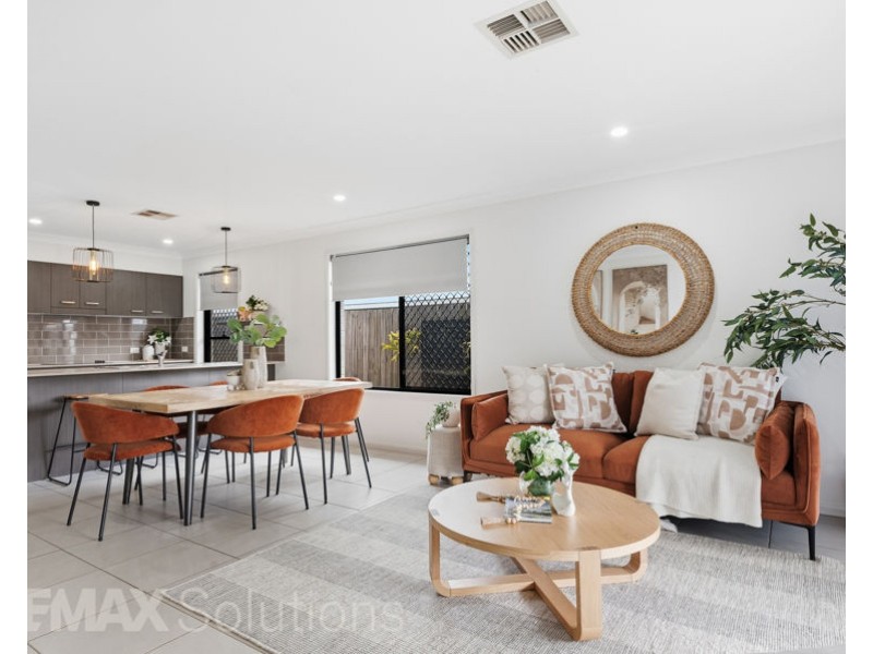 7 Eyre Court, Warner QLD 4500