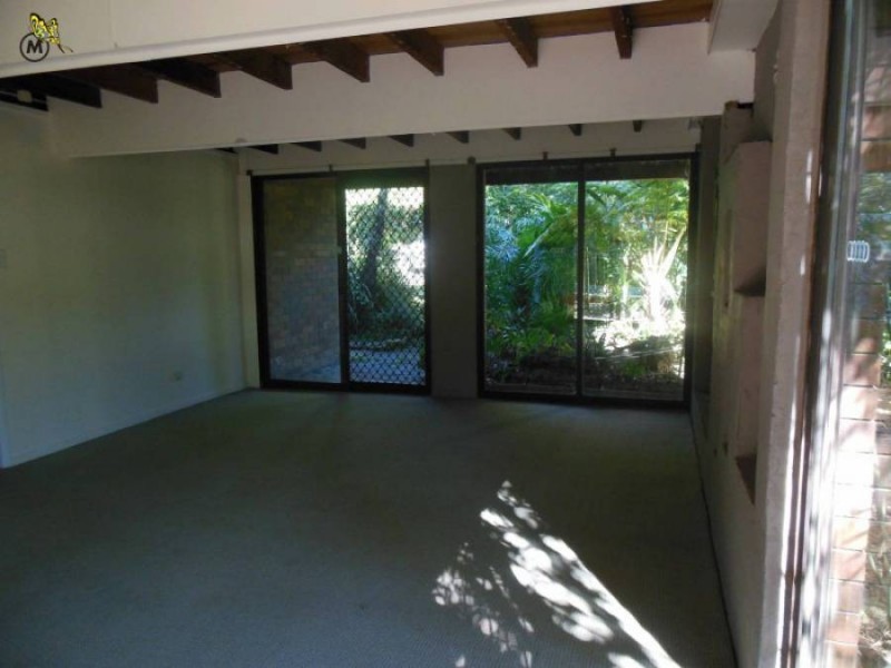 2 Bardot Street, Mcdowall QLD 4053